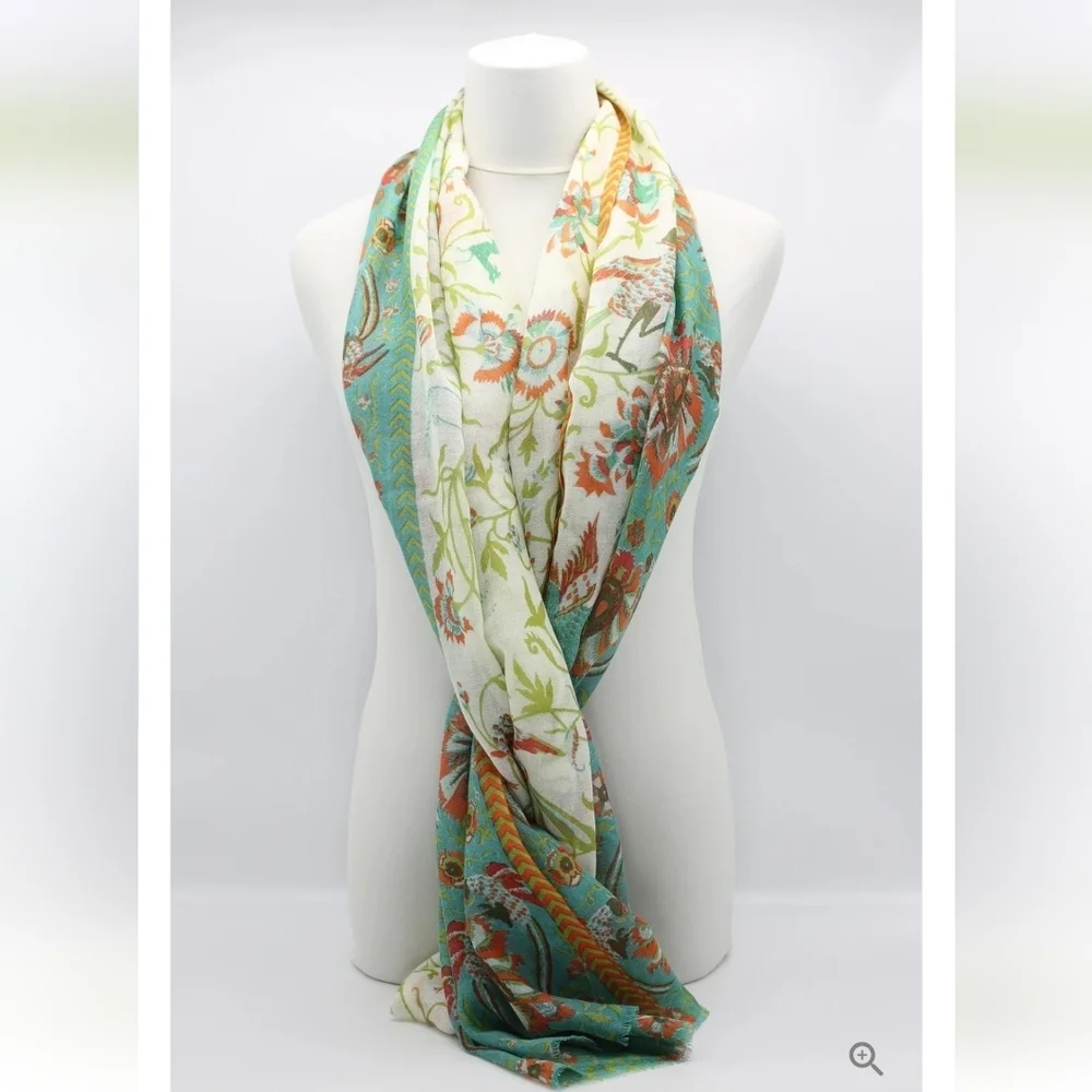 Supplement D'am Paris NWTs Bird of Paradise Wool stole